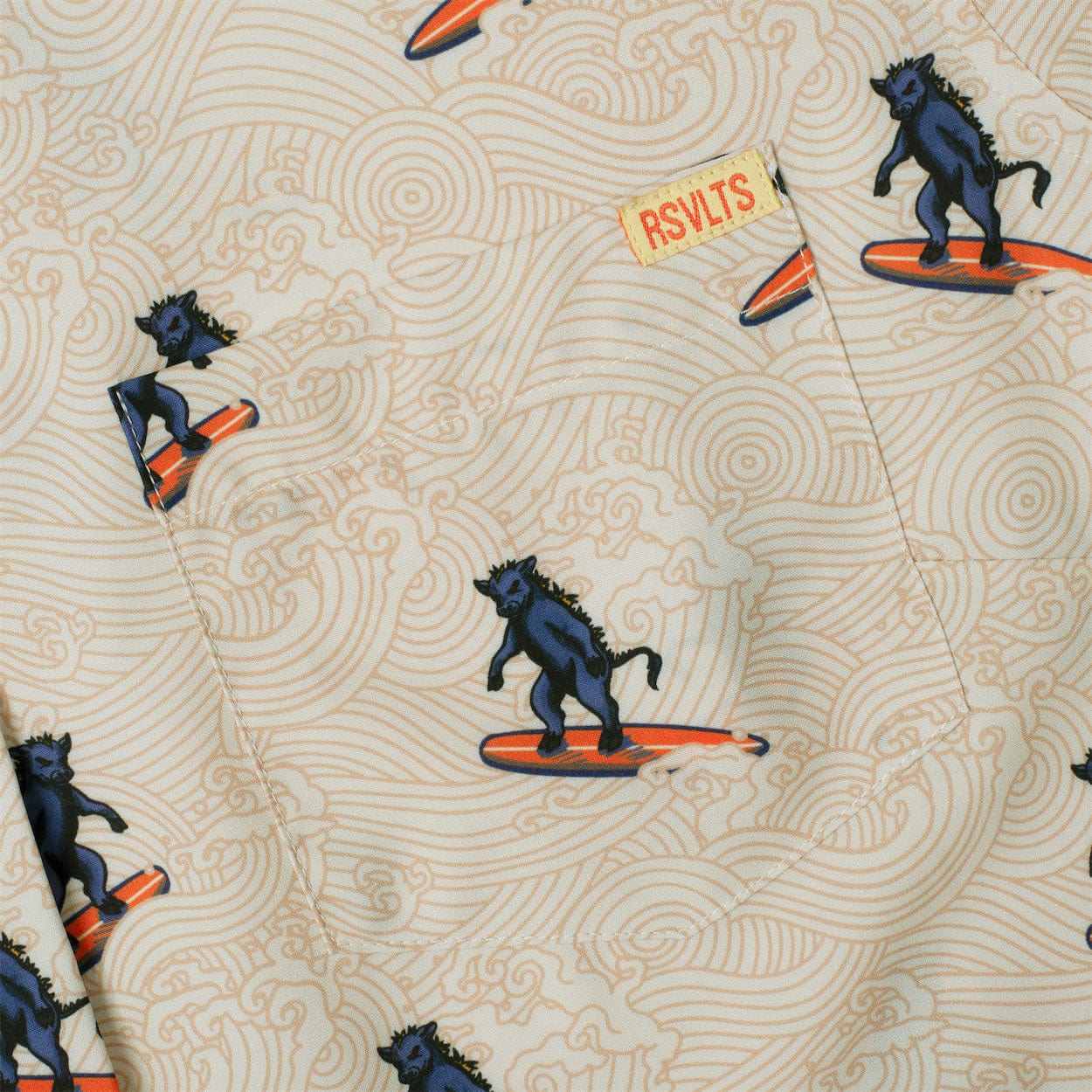 Justin Warner "Surf ‘n’ Turf" – Women's KUNUFLEX Short Sleeve Shirt - Image 3