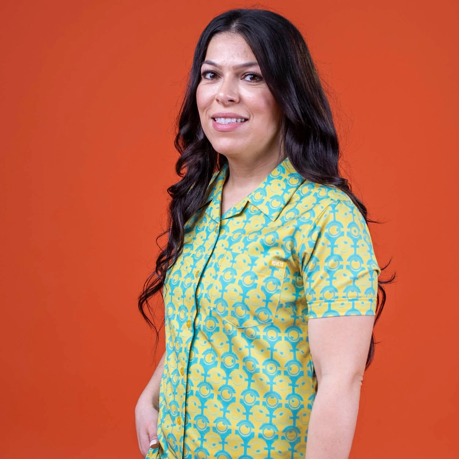 Minions "For Your Eye Only" – Women's KUNUFLEX Short Sleeve Shirt - Image 3